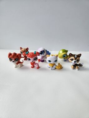 Littlest Pet Shop Bundle X7 Pets LPS Collection Dog Cat Bird Chamelion